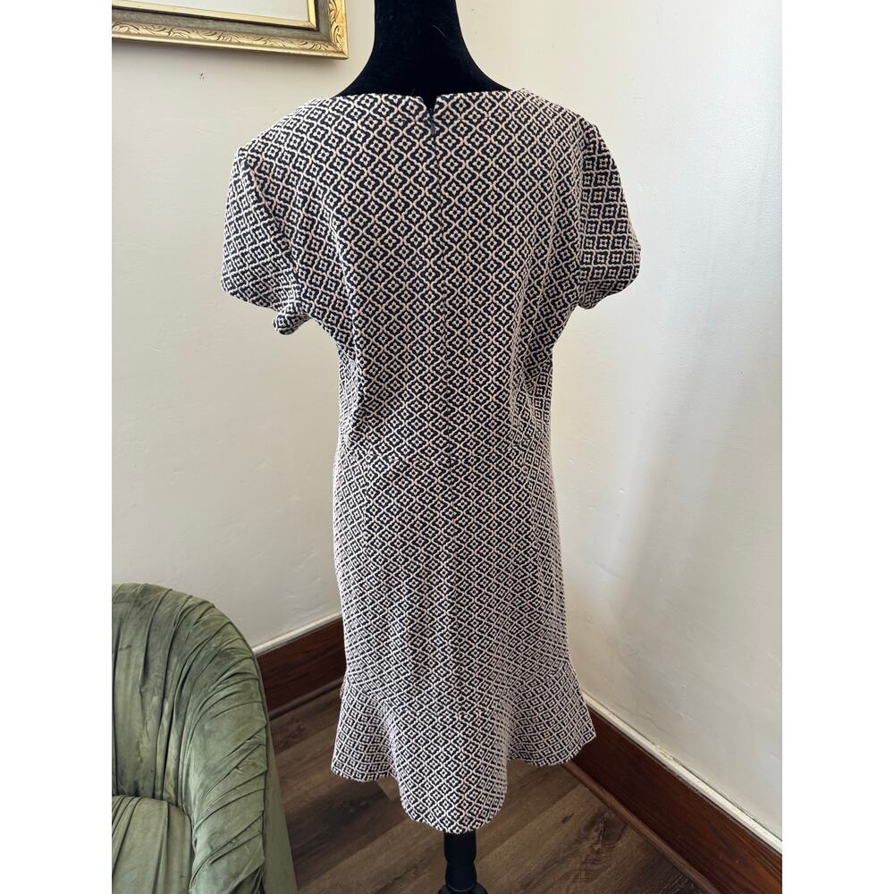 LOFT Navy Ivory Geometric Jacquard Knit Fit & Flare Dress Women’s Dress Size 10 - Picture 2 of 10